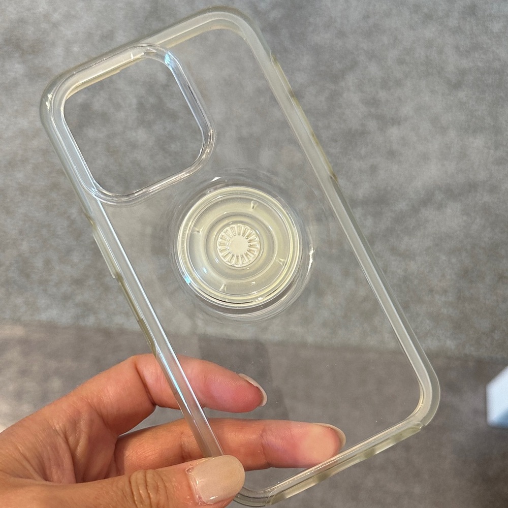 iPhone 14 Pro Transparent OtterBox Phone Case with interchangeable Pop-socket